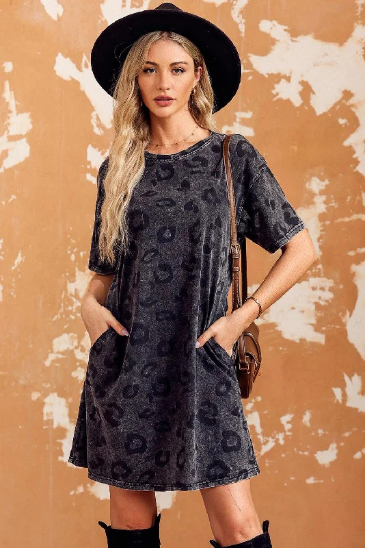 Leopard Round Neck Dropped Shoulder Dress with Pockets Floral unclassified dresses