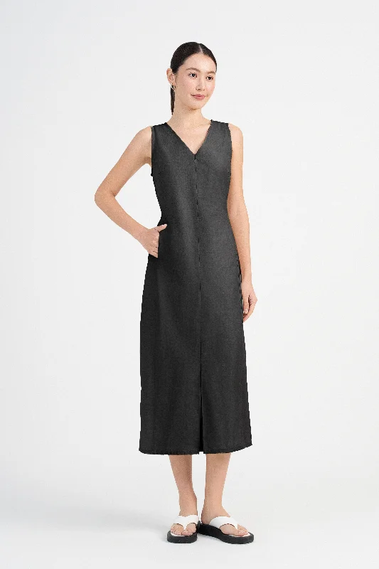 Leslie Sleeveless Nylon Midaxi Dress in Charcoal Grey Chic unclassified dresses